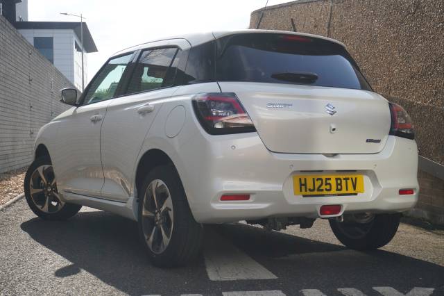 2020 Suzuki Swift 1.2 Dualjet 83 12V Hybrid SZ5