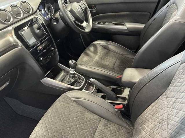 2022 Suzuki Vitara 1.4 Sz5 Boosterjet Mhe