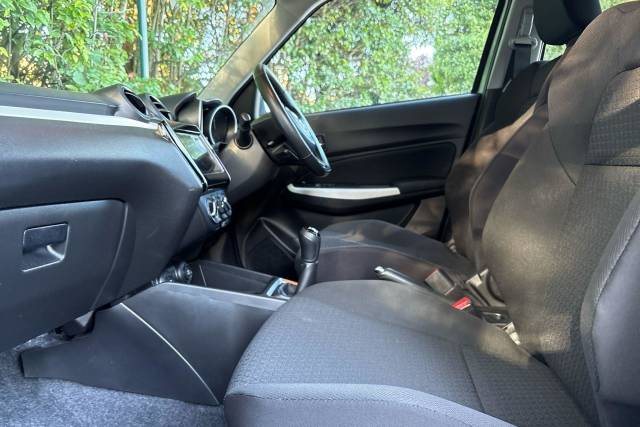 2024 Suzuki Swift 1.2 Dualjet 83 12V Hybrid SZ-L 5dr