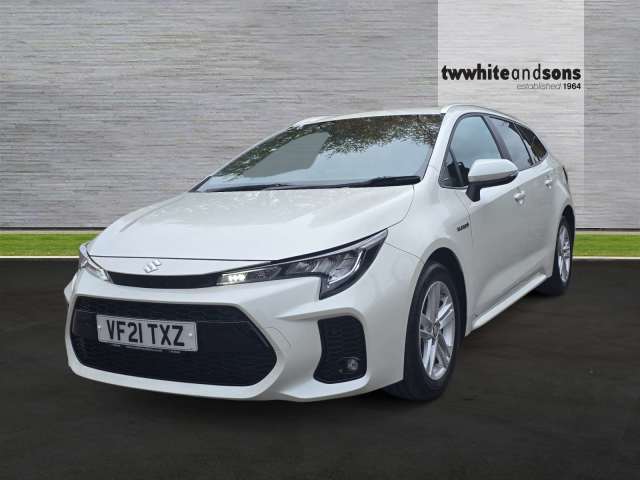 Suzuki Swace 1.8 Sz-T Hev Cvt 4x2 Petrol White