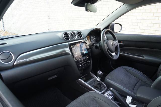 2025 Suzuki Vitara 1.4 Boosterjet 48V Hybrid SZ-T ALLGRIP