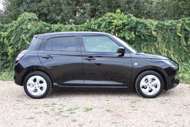 2025 Suzuki Swift 1.2 Mhev Motion Hatchback 5dr Petrol Hybrid Manual Euro 6 (s/s) (82 Ps)