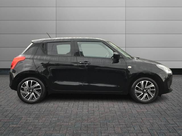 2024 Suzuki Swift 1.2 Hatchback SZ-L