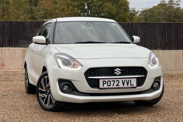 Suzuki Swift 1.2 Dualjet 83 12V Hybrid SZ5 5dr Auto Hatchback Petrol WHITE