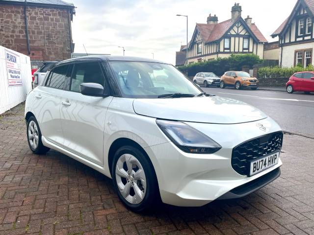 Suzuki Swift 1.2 Mild Hybrid Motion 5dr Hatchback Petrol White