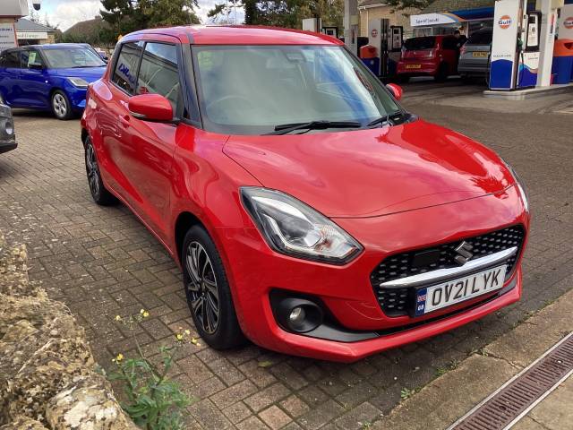Suzuki Swift 1.2 Dualjet 83 12V Hybrid SZ5 5dr Auto Hatchback Petrol Red