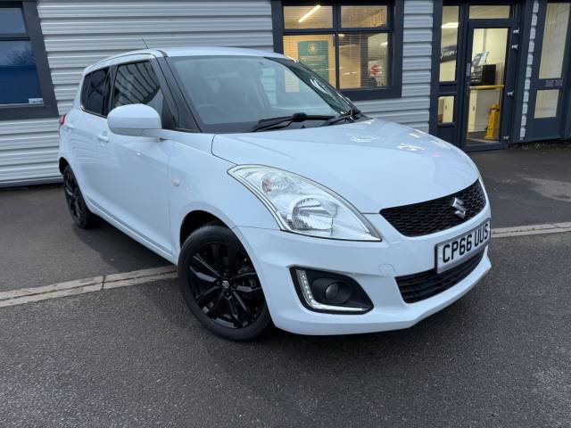 Suzuki Swift 1.2 SZ-L [Nav] 5dr Hatchback Petrol White