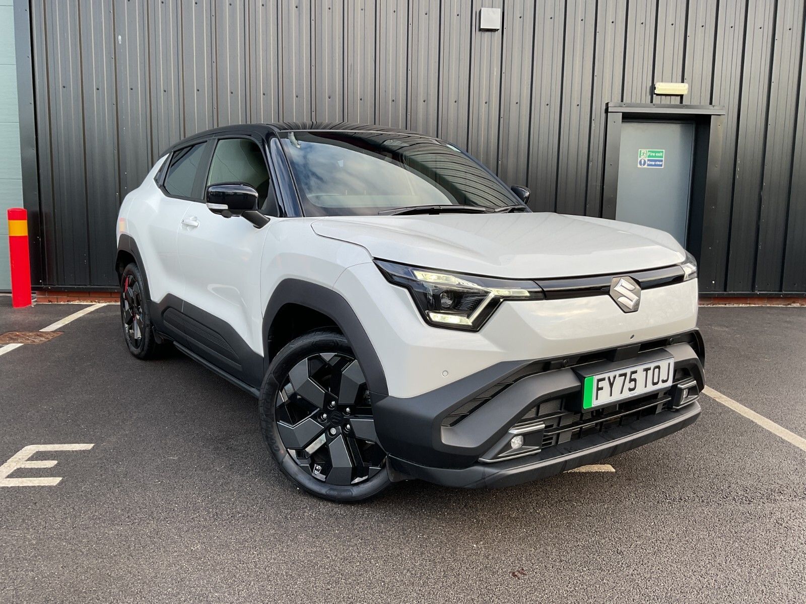 2025 Suzuki E-vitara