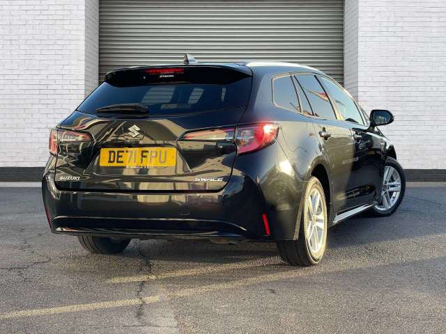 2021 Suzuki Swace 1.8 Hybrid SZ-T 5dr CVT