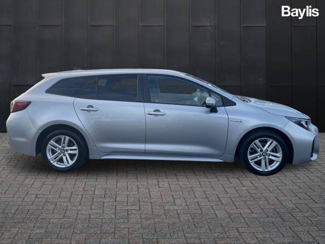 2022 Suzuki Swace 1.8 Estate SZ-T