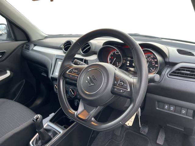 2024 Suzuki Swift 1.2 Hatchback SZ-L