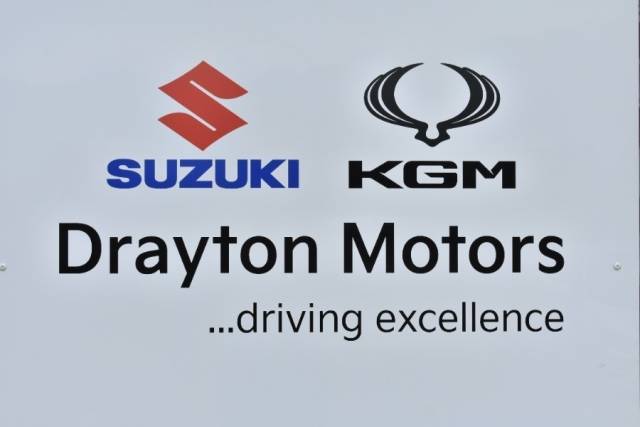 2022 Suzuki Swace 1.8h Sz T Estate 5dr Petrol Hybrid CVT Euro 6 (s/s) (122 Ps)