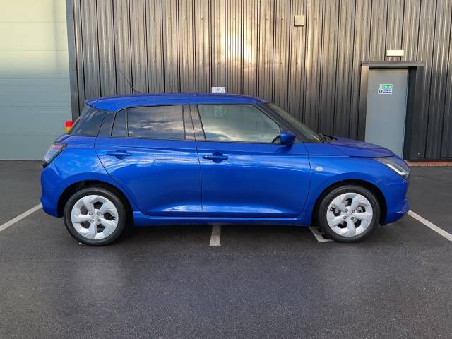 2024 Suzuki Swift 1.2 Hatchback Motion