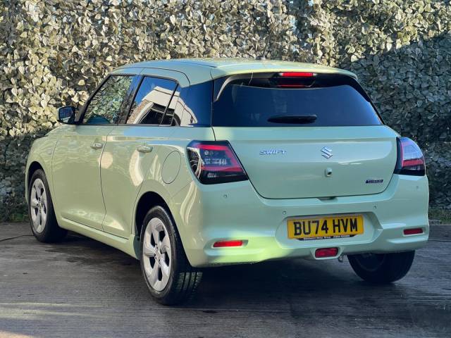 2024 Suzuki Swift 1.2 Hatchback Motion