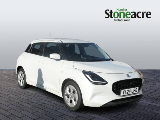 Suzuki Swift 1.2 MHEV Motion Euro 6 (s/s) 5dr Hatchback Hybrid White