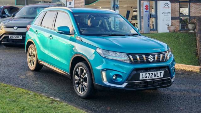 Suzuki Vitara 1.4 Boosterjet MHEV SZ5 SUV 5dr Petrol Hybrid Manual Euro 6 **JUST BEEN SERVICED, ONE OWNER FROM NEW, BALANCE OF SUZUKI 10 YEAR WARRANTY INTACT ** SUV Hybrid Blue