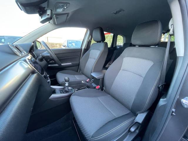 2025 Suzuki Vitara 1.4 Estate Motion