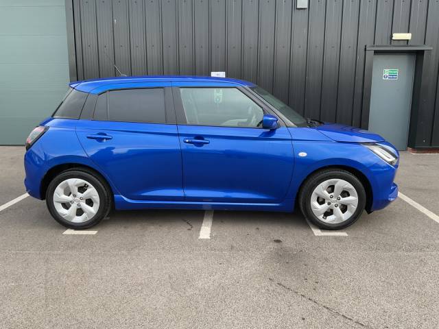 2024 Suzuki Swift 1.2 Hatchback Motion