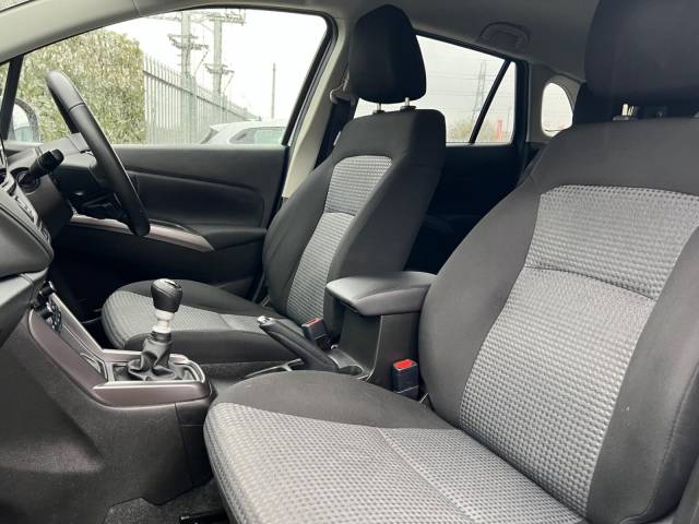 2023 Suzuki S-Cross 1.4 Hatchback Motion