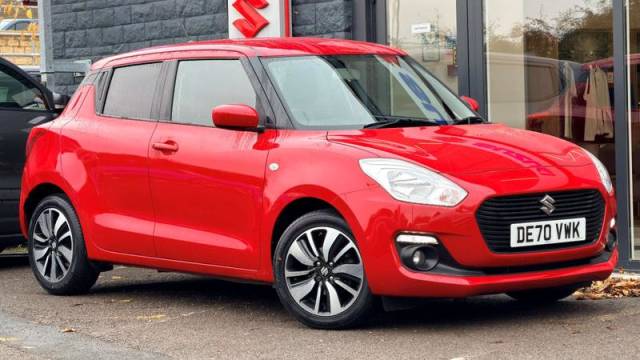 Suzuki Swift 1.2 Sz-T Dualjet Shvs Hybrid Red