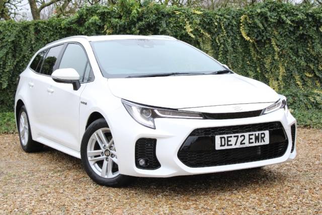 Suzuki Swace 1.8h Sz5 Estate 5dr Petrol Hybrid CVT Euro 6 (s/s) (122 Ps) Estate Petrol White