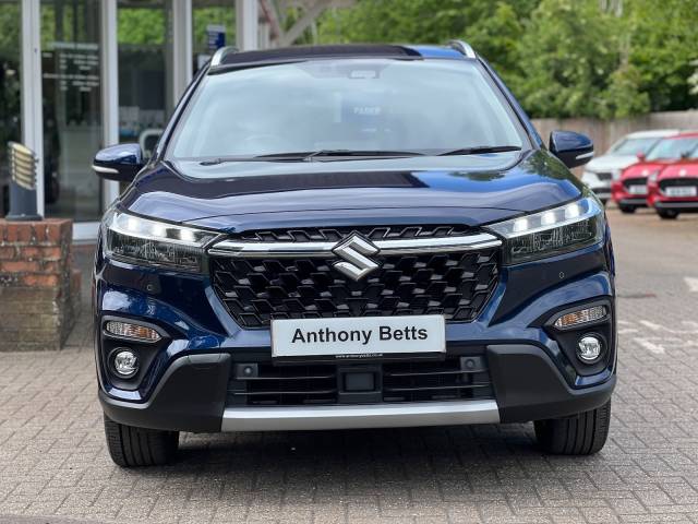 2023 Suzuki S-Cross 1.5 Hatchback Motion