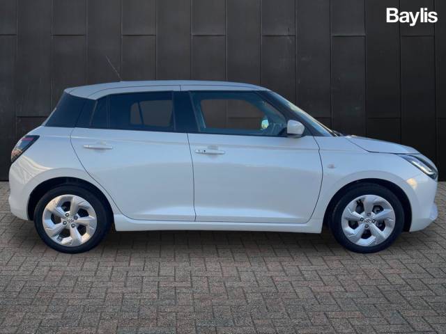 2024 Suzuki Swift 1.2 Hatchback Motion
