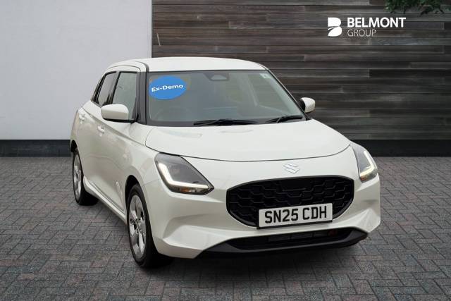 Suzuki Swift 1.2 Mild Hybrid Motion 5dr Hatchback Petrol White