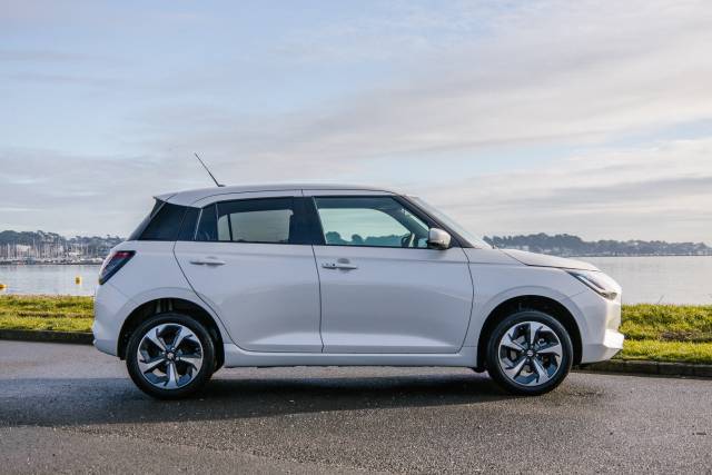 2020 Suzuki Swift 1.2 Dualjet 83 12V Hybrid SZ5
