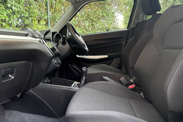 2021 Suzuki Swift 1.2 Dualjet 83 12V Hybrid SZ-L 5dr