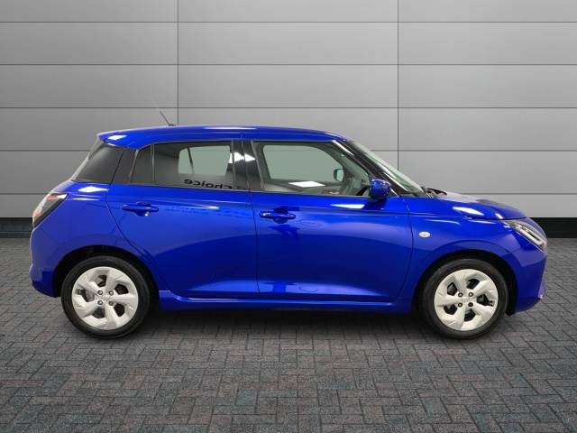 2024 Suzuki Swift 1.2 Hatchback Motion