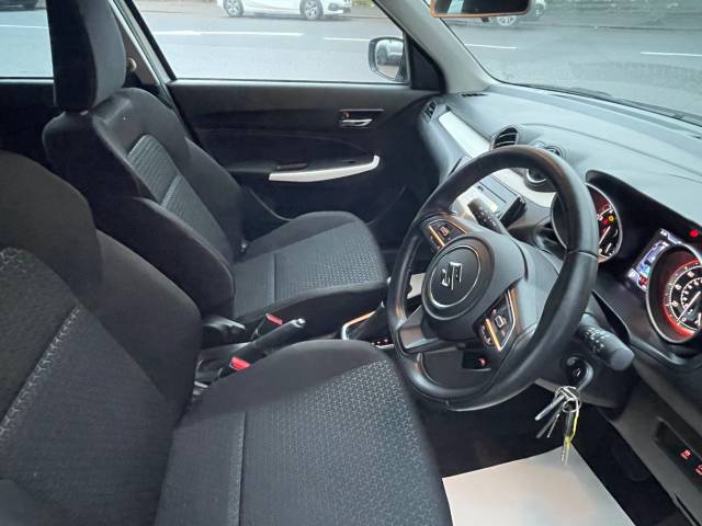 2021 Suzuki Swift 1.2 Dualjet 83 12V Hybrid SZ-T 5dr Auto