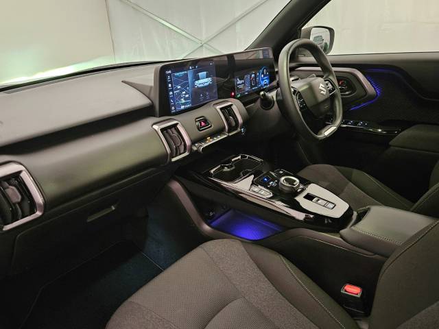 2025 Suzuki E-vitara Estate Motion