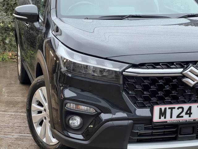 2024 Suzuki S-Cross 1.4 Hatchback Motion