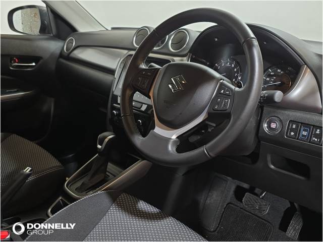 2025 Suzuki Vitara 1.5 Estate Motion