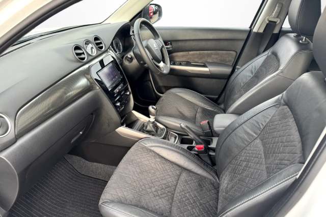 2022 Suzuki Vitara 1.4 Boosterjet 48V Hybrid SZ-T 5dr