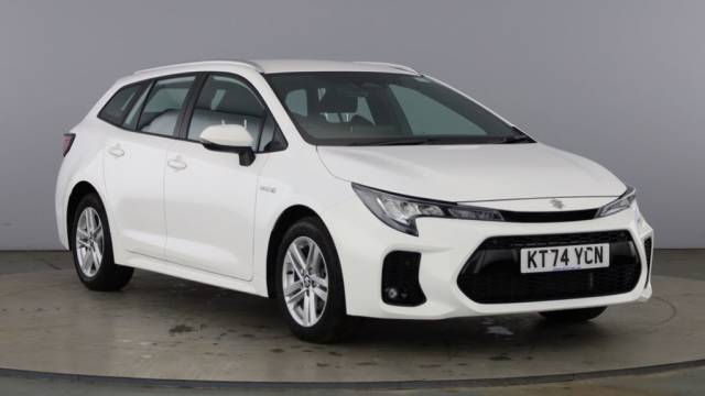 Suzuki Swace 1.8 Hybrid Motion 5dr CVT Estate Petrol / Electric Hybrid White