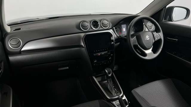 2025 Suzuki Vitara 1.5 Motion SUV 5dr Petrol Hybrid AGS Auto Euro 6 (s/s) (115 ps)