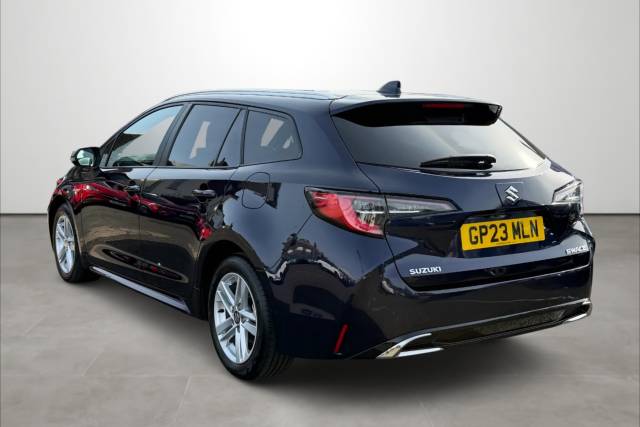 2023 Suzuki Swace 1.8 Estate Motion