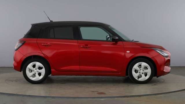 2025 Suzuki Swift 1.2 Motion Mhev
