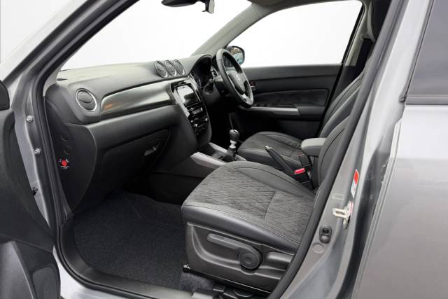 2023 Suzuki Vitara 1.4 Estate SZ5