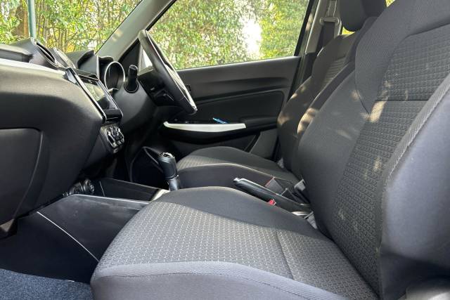 2022 Suzuki Swift 1.2 Dualjet 83 12V Hybrid SZ-L 5dr