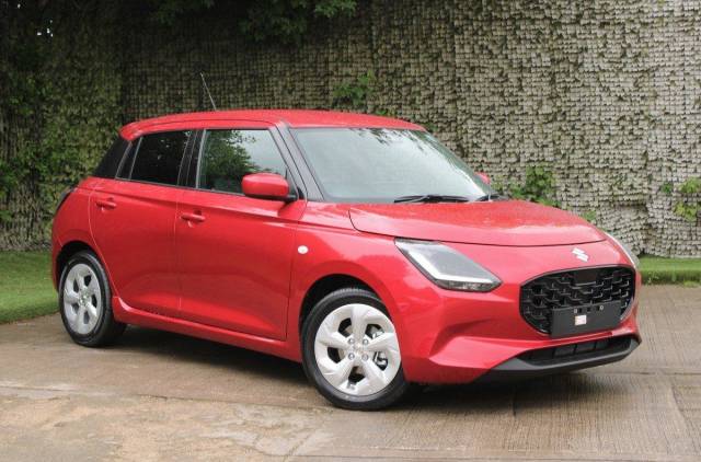 Suzuki Swift 1.2 Mild Hybrid Motion 5dr Hatchback Petrol RED