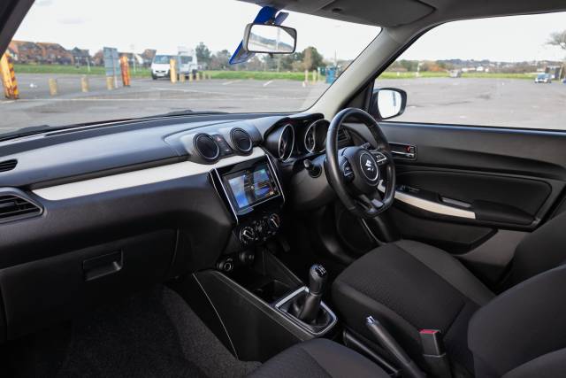 2020 Suzuki Swift 1.2 Dualjet 83 12V Hybrid SZ-L