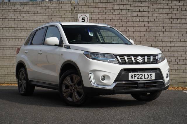 Suzuki Vitara 1.4 Boosterjet 48V Hybrid SZ-T Hatchback Petrol White