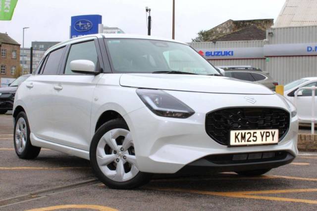 Suzuki Swift 1.2 Mild Hybrid Motion 5dr Hatchback Hybrid White