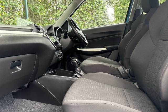 2021 Suzuki Swift 1.2 Dualjet 83 12V Hybrid SZ-T 5dr Auto