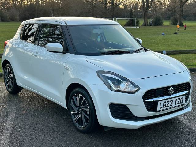 Suzuki Swift 1.2 Dualjet MHEV SZ-L Hatchback 5dr Petrol Hybrid Manual Euro 6 (s/s) (83 ps) Hatchback Hybrid White