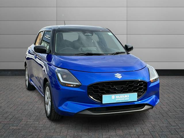 Suzuki Swift 1.2 Hatchback Motion Hatchback Petrol Premium two tone Metallic - Frontier blue/Super bl