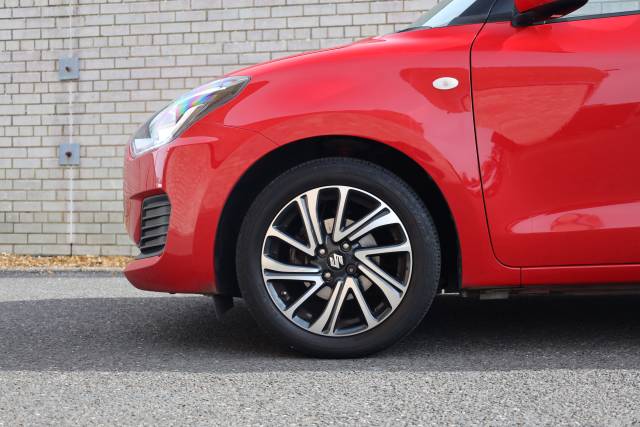 2020 Suzuki Swift 1.2 Dualjet 83 12V Hybrid SZ-L
